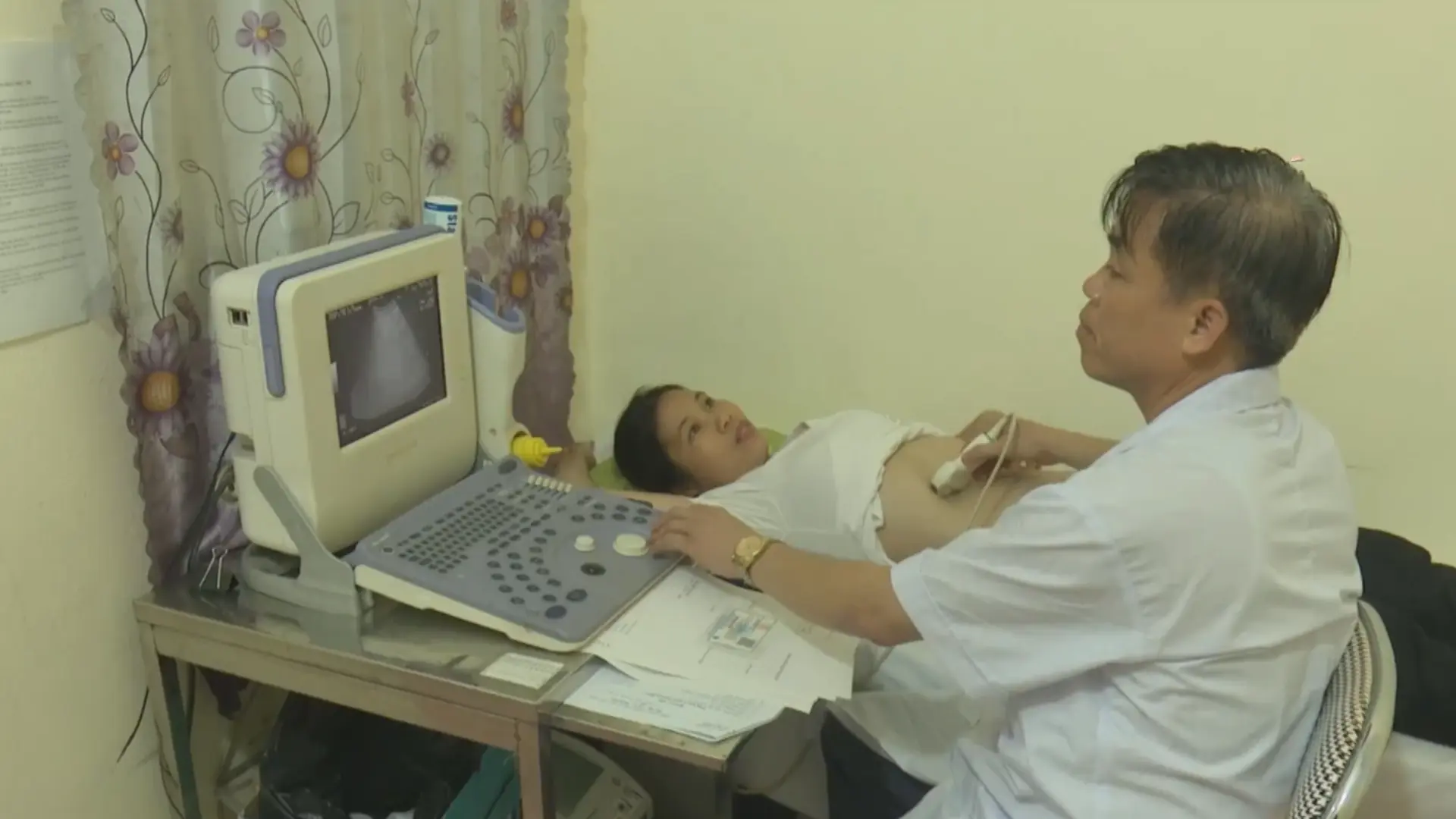 Đầu tư nguồn lực để y tế cơ sở hoạt động hiệu quả